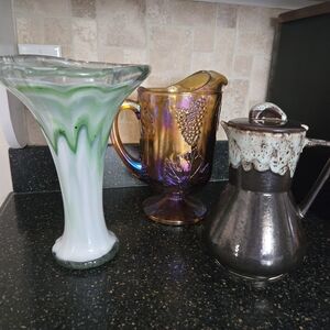 Elegant Ceramic Vase with Green and White Swirl